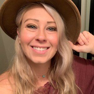 Meet your Posher, Kristin